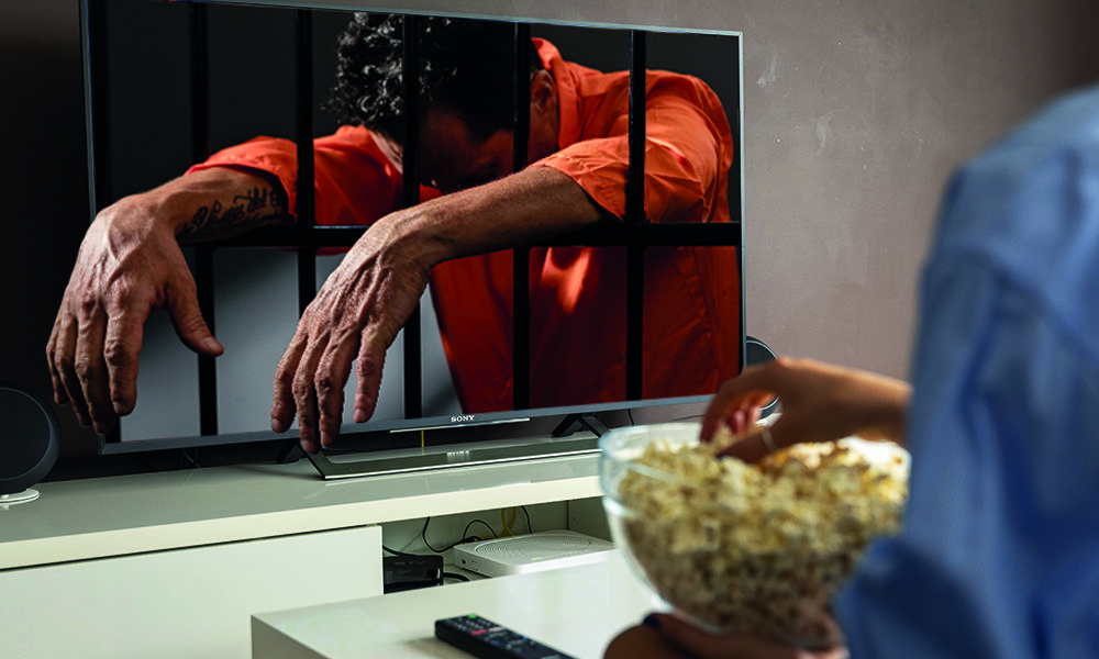 Distribuir e consumir pirataria